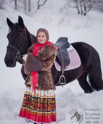 Фотограф Елена Бурлакова - фотопроект "Зимняя красавица" от конного клуба "Золотая Подкова"